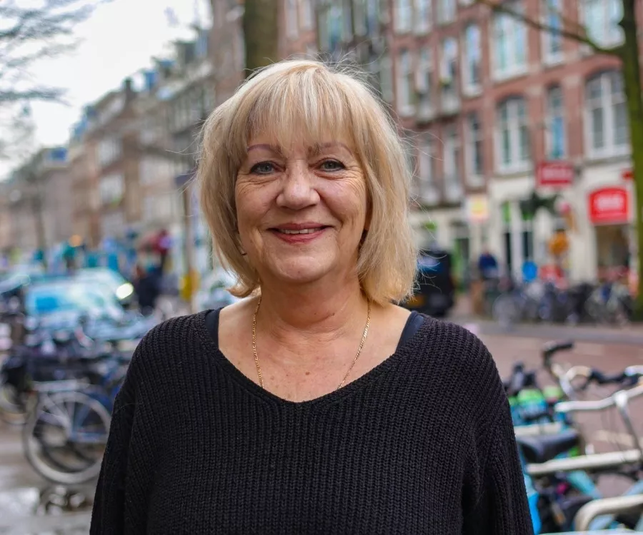 Teamlid Monique bij Stichting Prisma