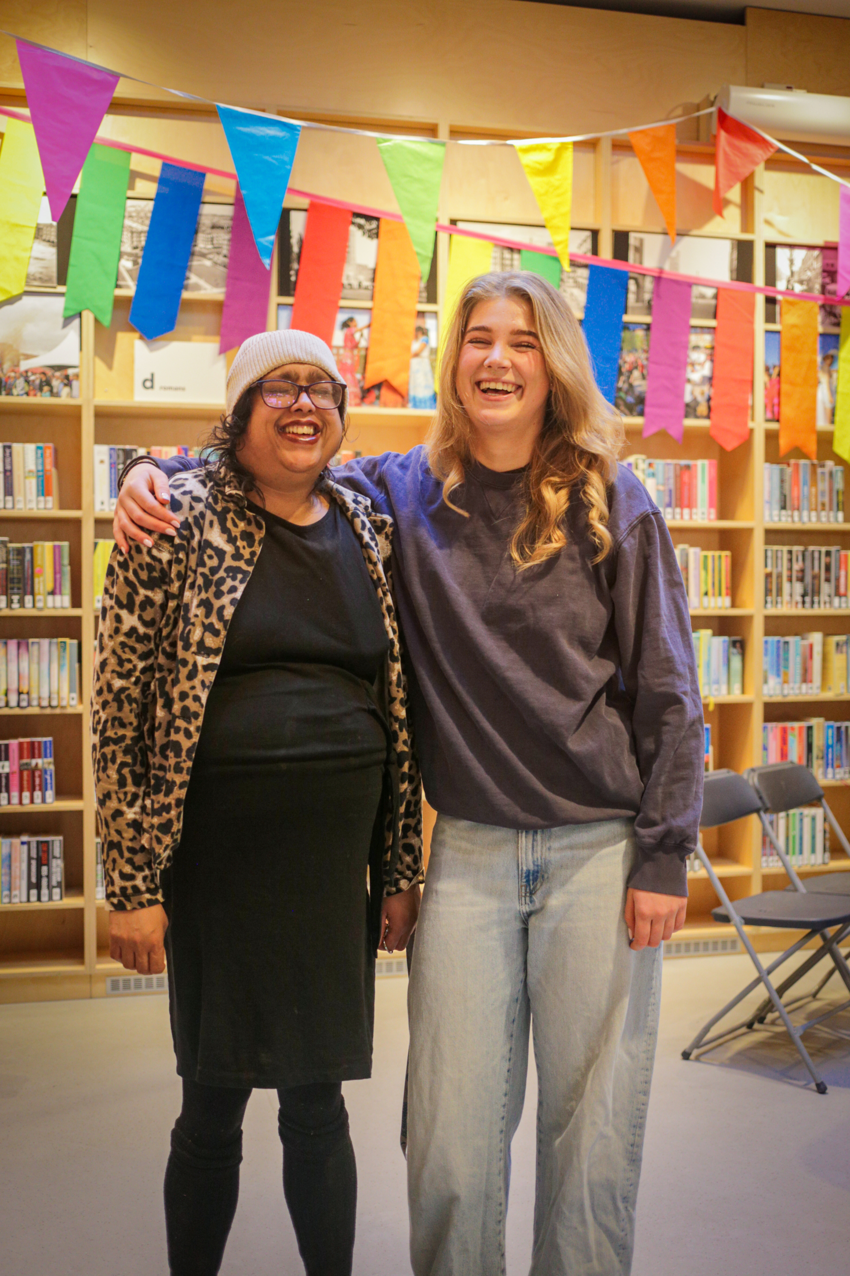 Maatjes Oesha en Anniek uit Amsterdam West